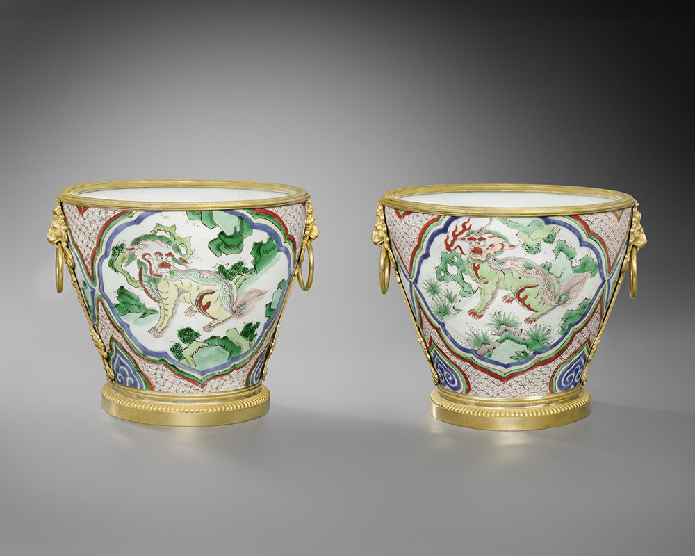 Une-paire-de-cache-pots-en-porcelaine-de-Chine-de-la-famille-verte-S